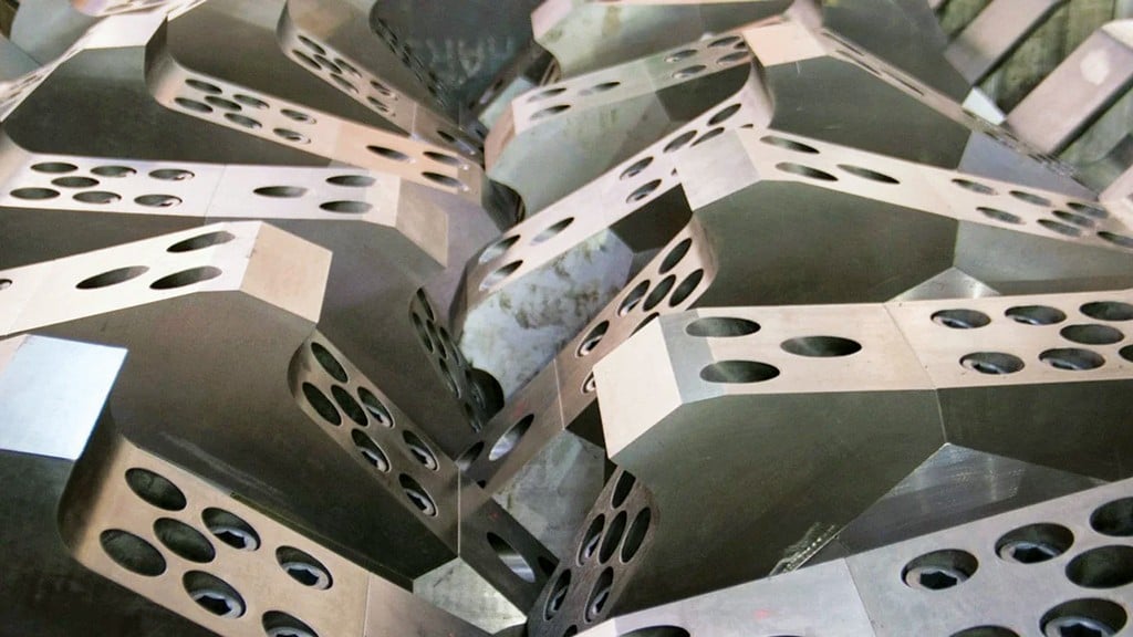 Why more scrap yards are adding pre-shredders to their lines