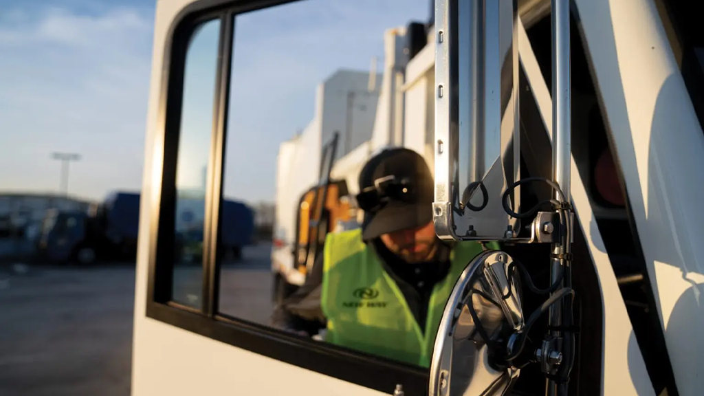 Federal Signal to expand refuse collection vehicles with New Way acquisition
