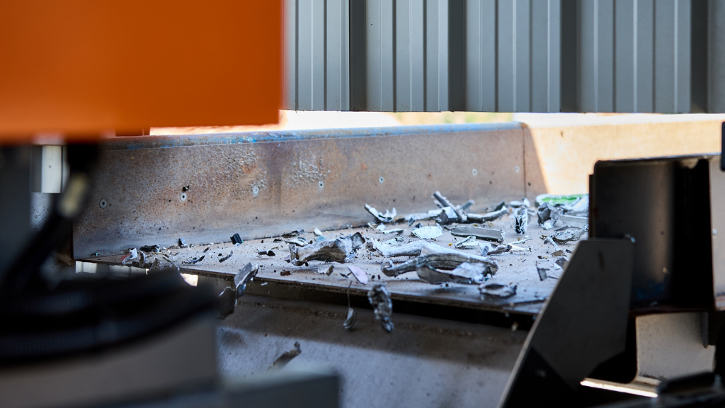 TOMRA’s latest sorting technology achieves record purity for stainless steel