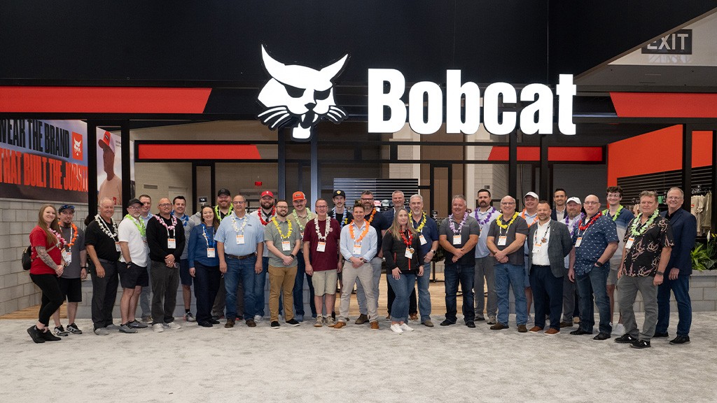 Two Canadian dealers among Bobcat’s 2026 top performers