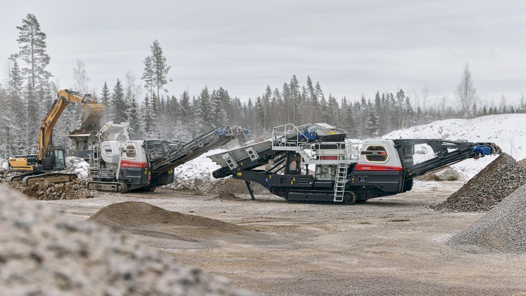 A crushing and screening plant on an outdoor site
