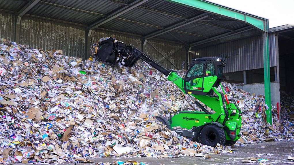 SENNEBOGEN’s new telehandler with increased application versatility to debut at IFAT 2026