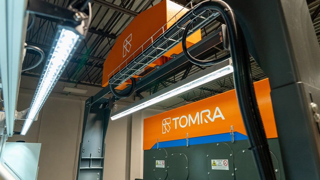 TOMRA's large plastic sortation machine TOMRA's large plastic sortation machine