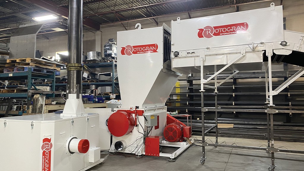 A plastics granulator machine