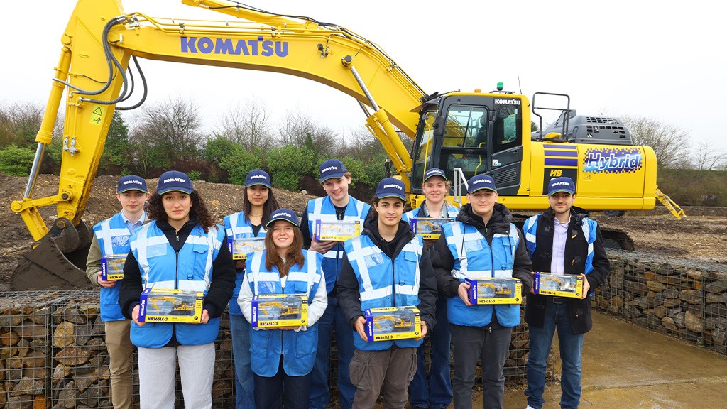 Komatsu partners with Formula 1 to mentor next-generation engineers