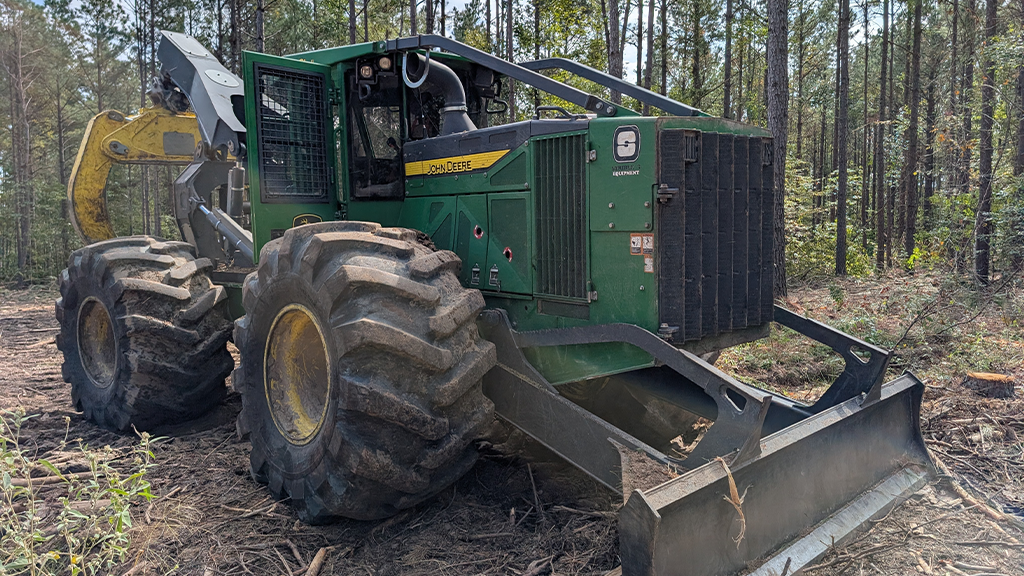 A John Deere skidder fitted with Titan's ForestEDGE tires A John Deere skidder fitted with Titan's ForestEDGE tires