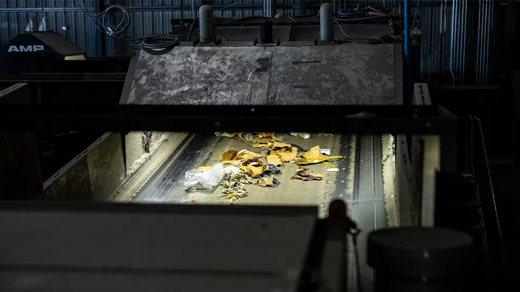 AMP installs 25-tph municipal solid waste sorting system at Michigan facility AMP installs 25-tph municipal solid waste sorting system at Michigan facility