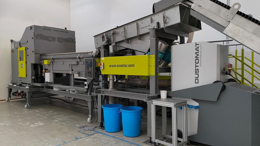 Closing the gap in optical plastics sorting Closing the gap in optical plastics sorting