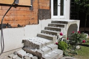 Ecobust: the powdered demolition agent
