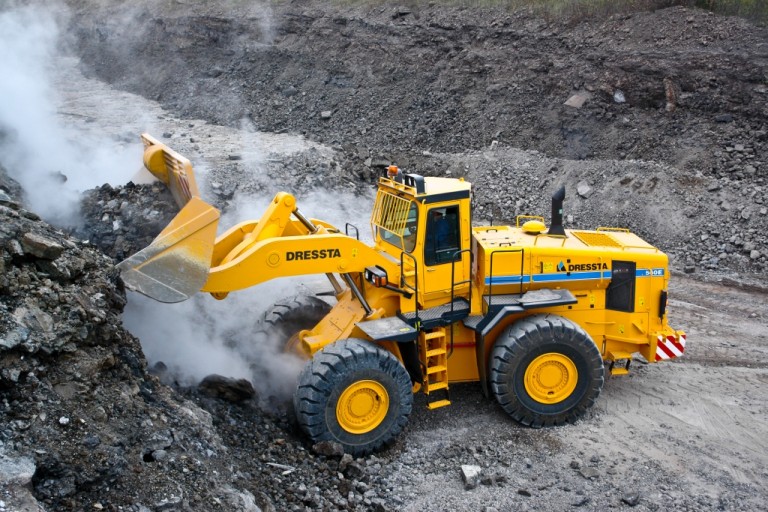 Dressta North America 560E Wheel Loaders | Heavy Equipment Guide