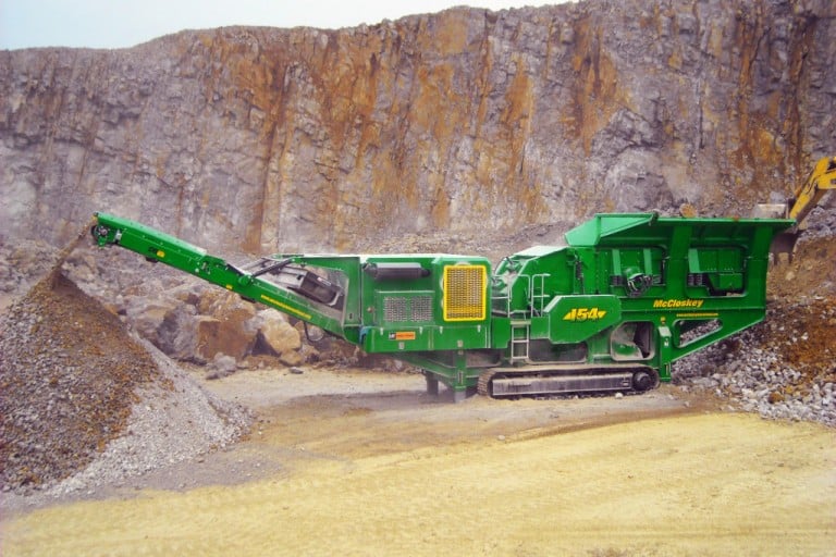 McCloskey International I54 Impactor Track Mounted Impact Crushers ...