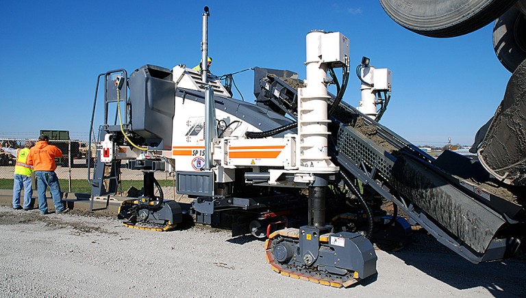 Wirtgen - SP 15 Concrete Pavers Wirtgen - SP 15 Concrete Pavers