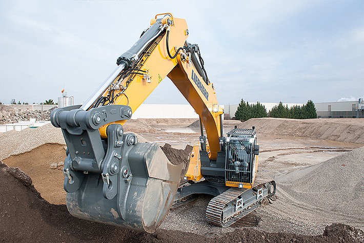 R 946 Excavators R 946 Excavators