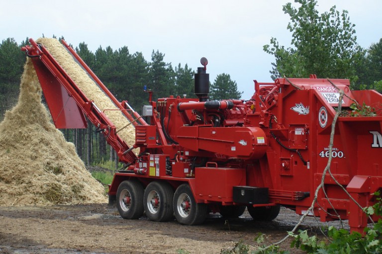 4600XL Wood Hog Horizontal Grinders 4600XL Wood Hog Horizontal Grinders
