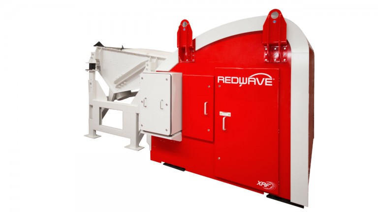Red Wave Machine REDWAVE showcases XRF Sorting Machine in Munich