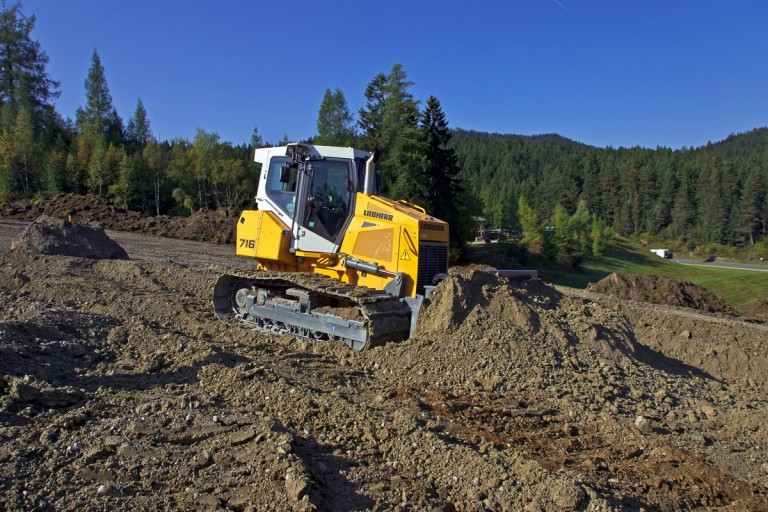 PR 716 Litronic Crawler Dozers PR 716 Litronic Crawler Dozers