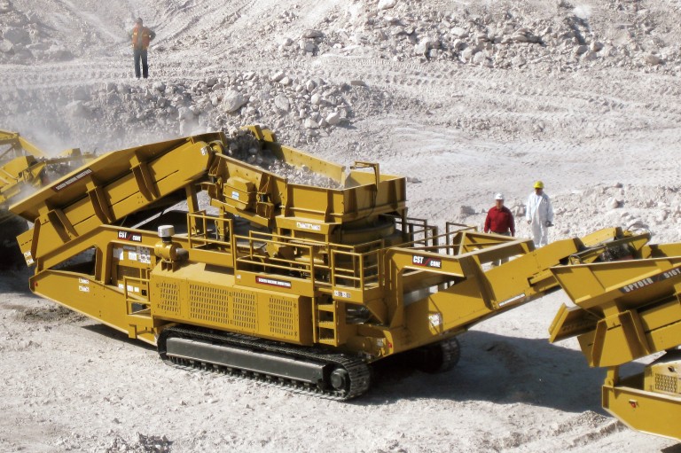 Screen Machine Industries, Inc. CST Track Mounted Cone Crushers Heavy