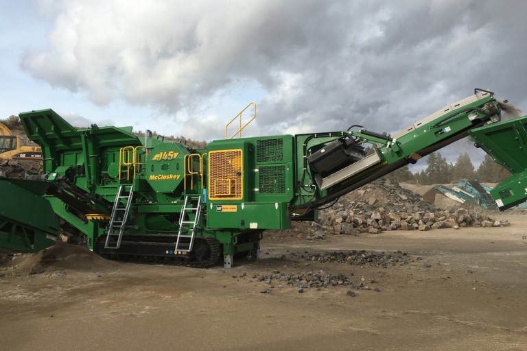 McCloskey International - J45 Track Mounted Jaw Crushers McCloskey International - J45 Track Mounted Jaw Crushers