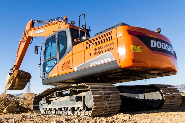 DX225LC-5 Excavators DX225LC-5 Excavators