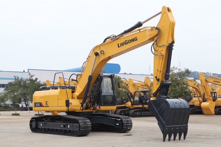 CLG925EIV Excavators CLG925EIV Excavators