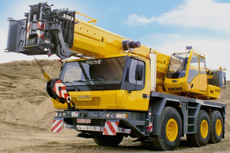 GMK3055 Mobile Cranes GMK3055 Mobile Cranes