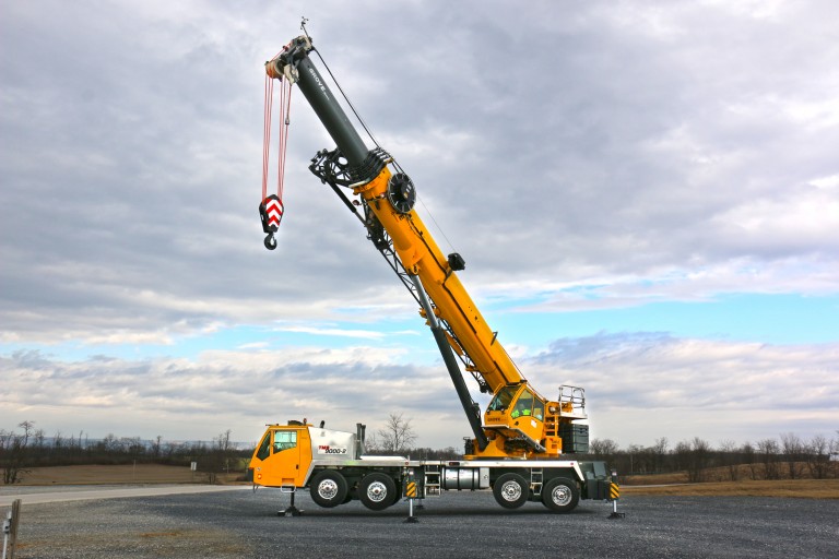 Manitowoc Company, Inc - TMS9000-2 Truck Mounted Cranes Manitowoc Company, Inc - TMS9000-2 Truck Mounted Cranes