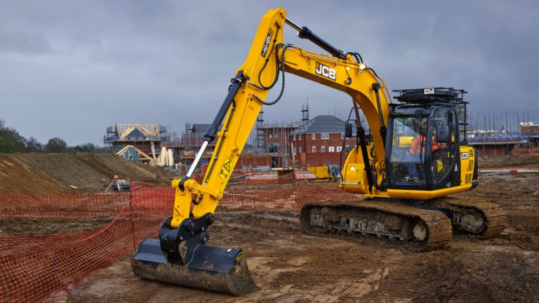 JCB launches new 30,000-pound excavator for rental customers - Heavy ...