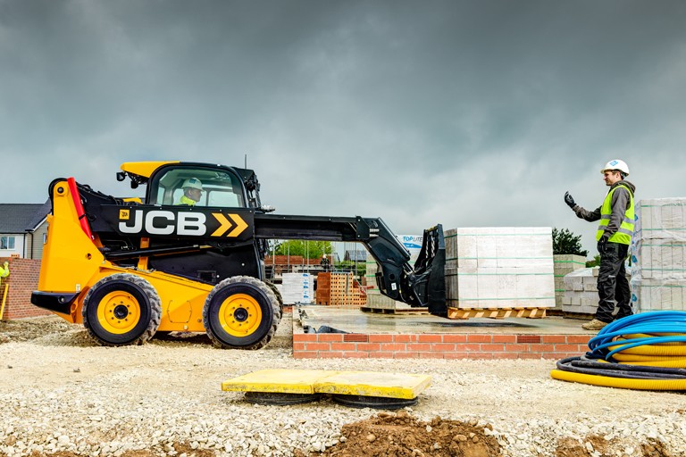 3TS-8W Teleskid Skid-Steer Loaders 3TS-8W Teleskid Skid-Steer Loaders
