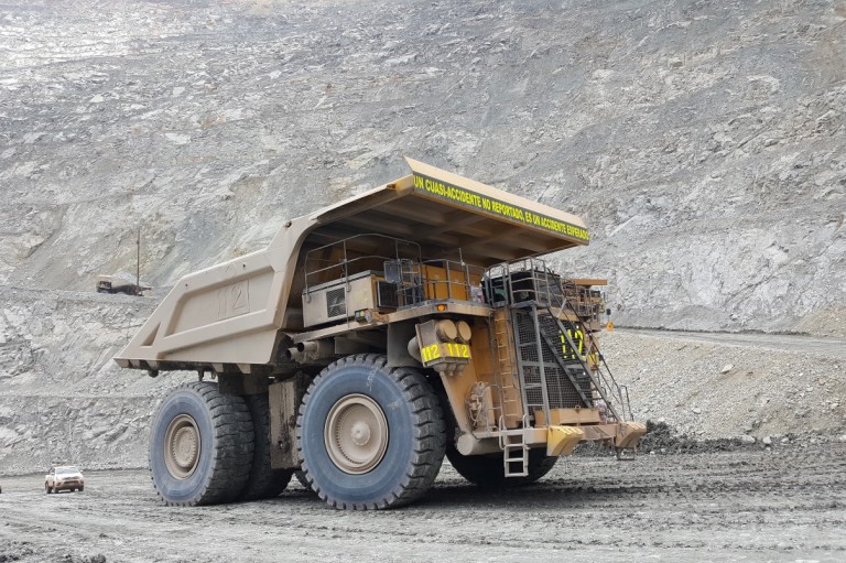 HxGN Mine VIS Machine Control HxGN Mine VIS Machine Control
