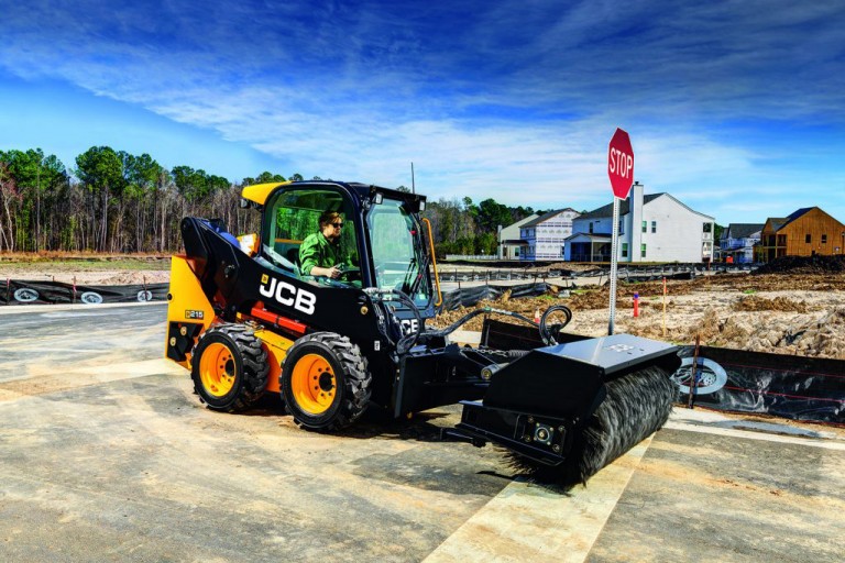 JCB 215 SkidSteer Loaders Heavy Equipment Guide