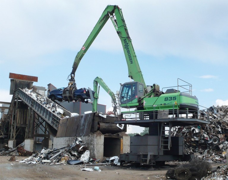 SENNEBOGEN LLC - 835 Stationary E-Series Material Handlers SENNEBOGEN LLC - 835 Stationary E-Series Material Handlers