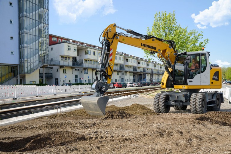 A 914 Litronic Wheeled Excavators A 914 Litronic Wheeled Excavators