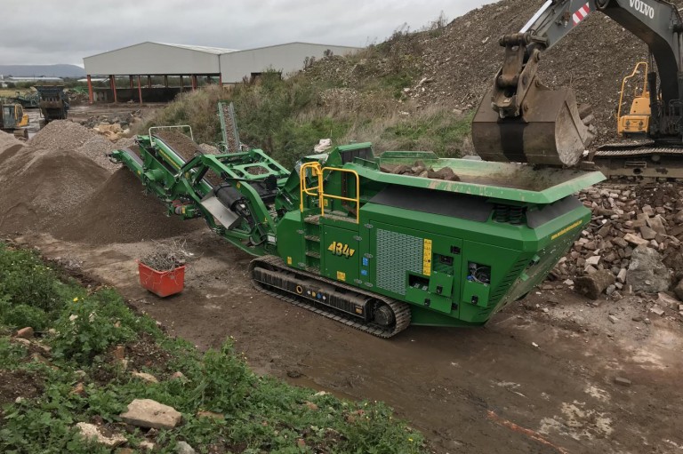McCloskey International - I34/R Crushing Plants McCloskey International - I34/R Crushing Plants