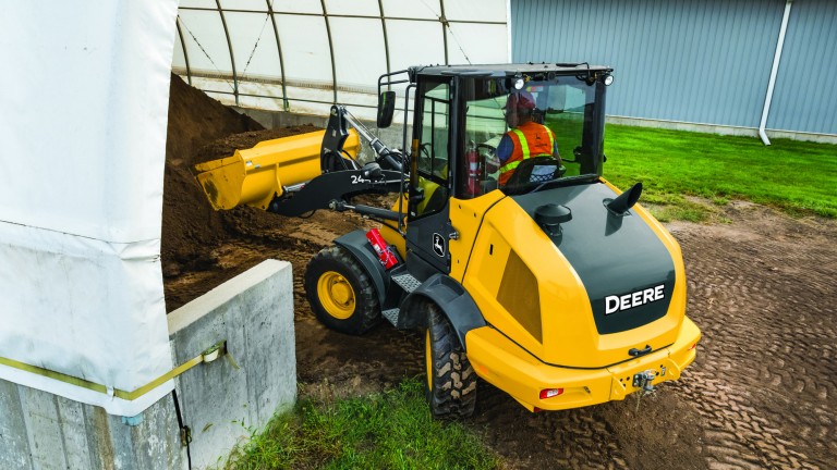 New John Deere Compact Wheel Loaders Are Designed To Perform In Tight Spaces 3175