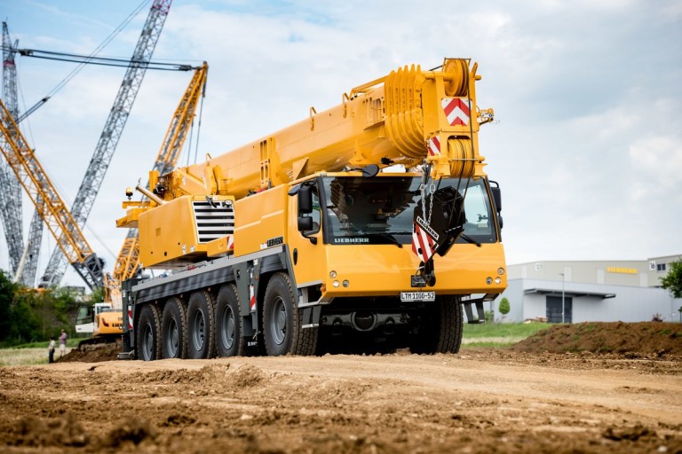 0161/40210_en_7fbf3_42823_liebherr-lwe-ltm-1100-52-gelaende-2357.jpg