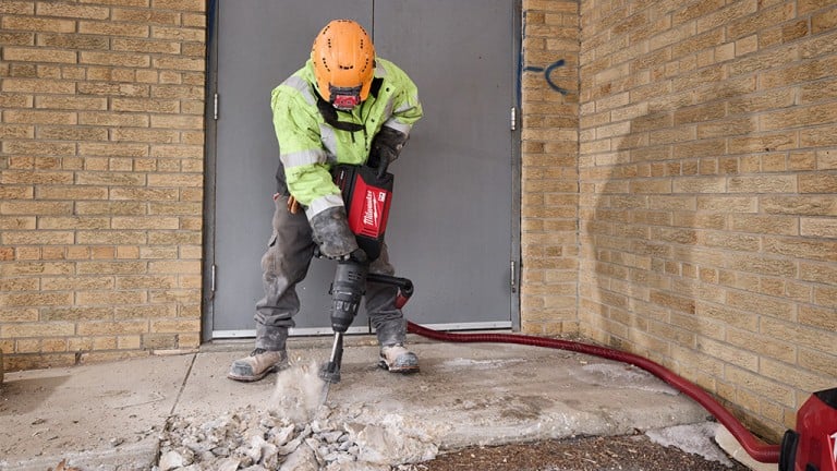 VIDEO: New cordless demolition hammer from Milwaukee provides operating versatility