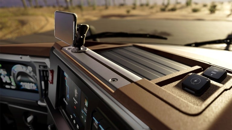 Look inside the all-new Mack Granite cab