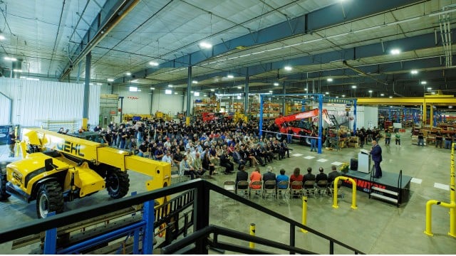 Manitou celebrates expansion and 50th anniversary of plant in Yankton, South Dakota