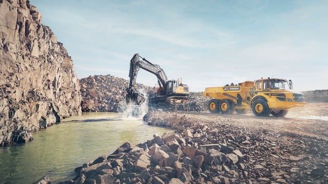 Volvo CE’s Q3 2024 margins remain strong through weakening market