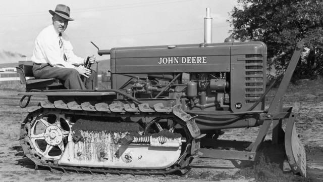 Commemorating 75 years of John Deere dozers