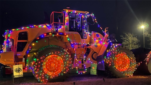 Volvo’s 5th annual Holiday Lights event raises funds for charity