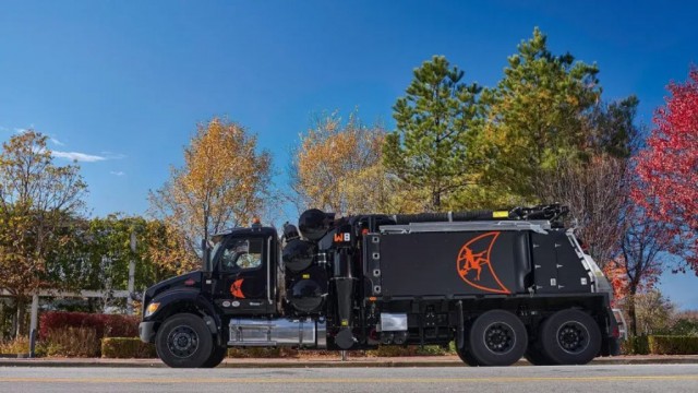 Ditch Witch's new hydrovac truck delivers powerful suction in confined urban applications