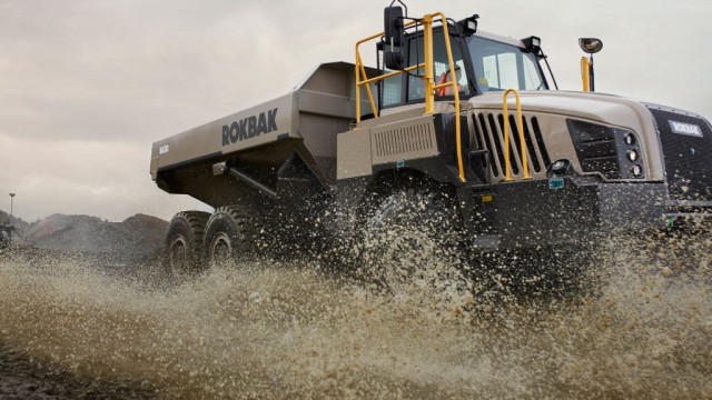 Rokbak articulated hauler demonstrations allow contractors to test equipment