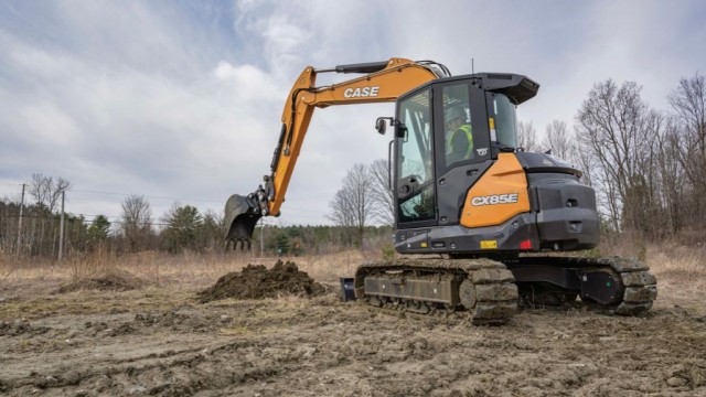 New CASE midi excavators add muscle and manoeuvrability to its earthmoving lineup