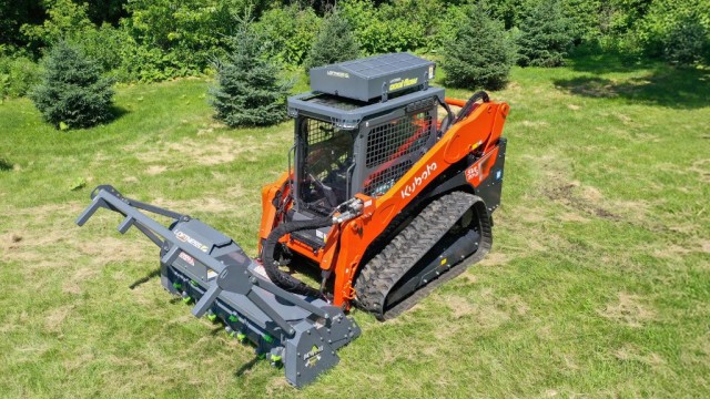 Loftness’ hydraulic cooler for Kubota’s new CTL minimizes heat-related downtime