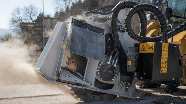 New FAE RWL/SSL wheel saw delivers precision trenching for skid-steer operators