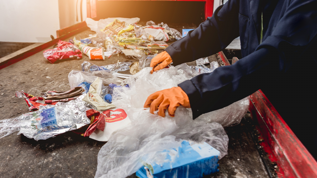 Closed Loop Partners' best practices guide aims to improve MRF performance