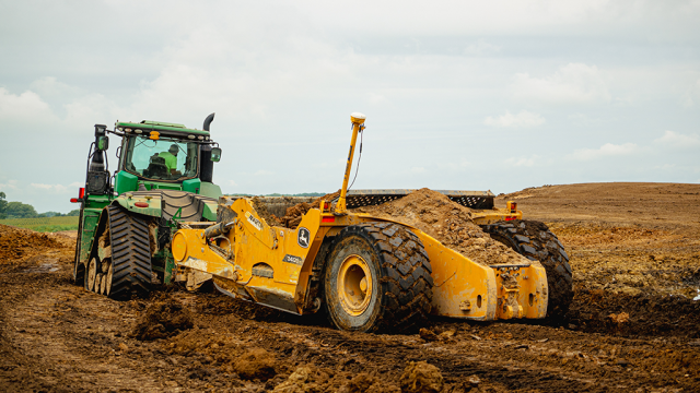 Trimble Earthworks now available for towed and wheeled tractor scrapers