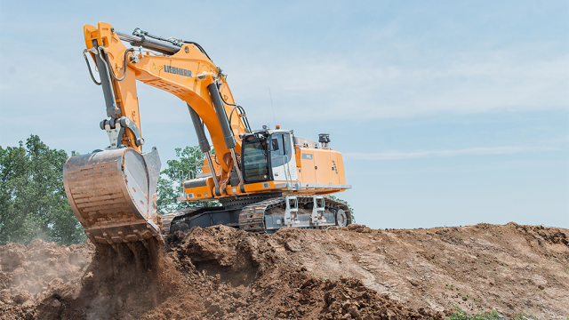 L. Walter & Sons marks 60 years in business with a milestone Liebherr machine