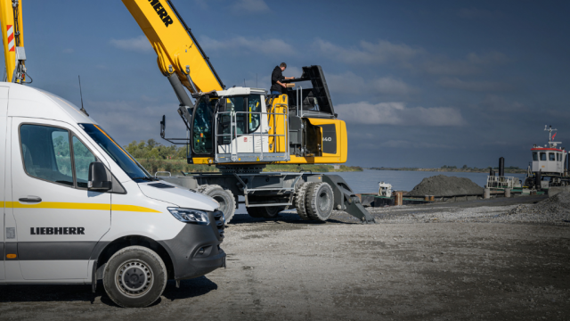 Liebherr doubles maintenance interval for Generation 6 material handlers